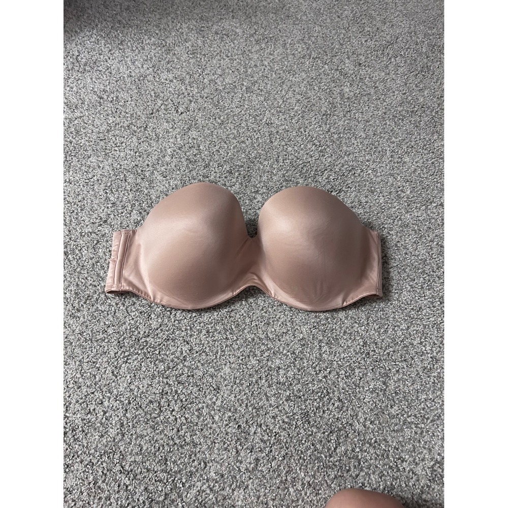 Victorias Secret Strapless Lined Underwire Bra Beige Nude 36D Seamless